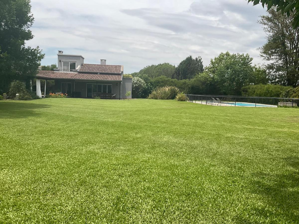 Del Pilar, Barrio Cerrado Vacaciones Casa de férias